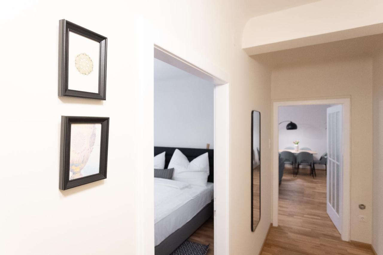 Chic 1-Bed Apt By Canal Walk To Historic Centre Bécs Kültér fotó