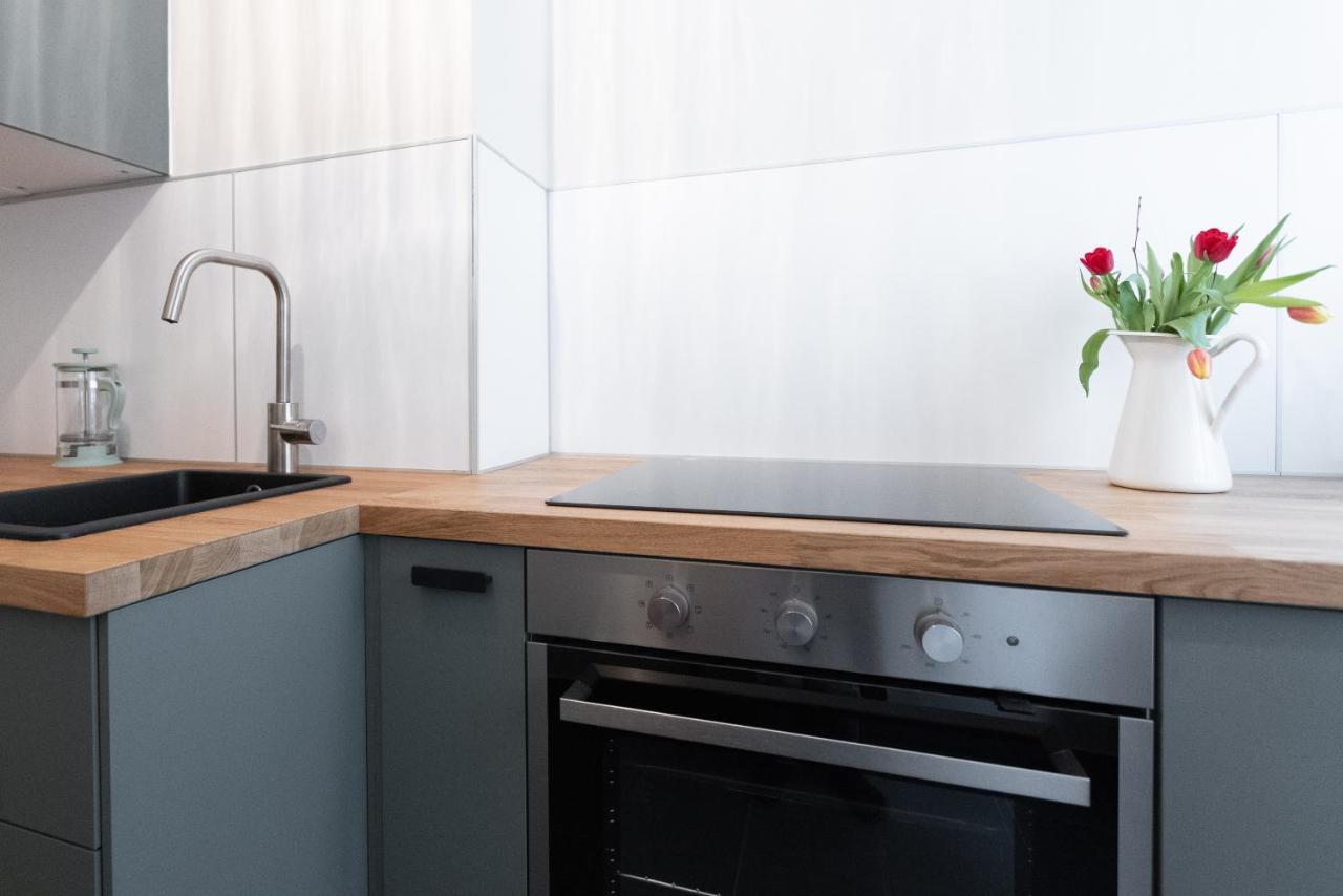 Chic 1-Bed Apt By Canal Walk To Historic Centre Bécs Kültér fotó