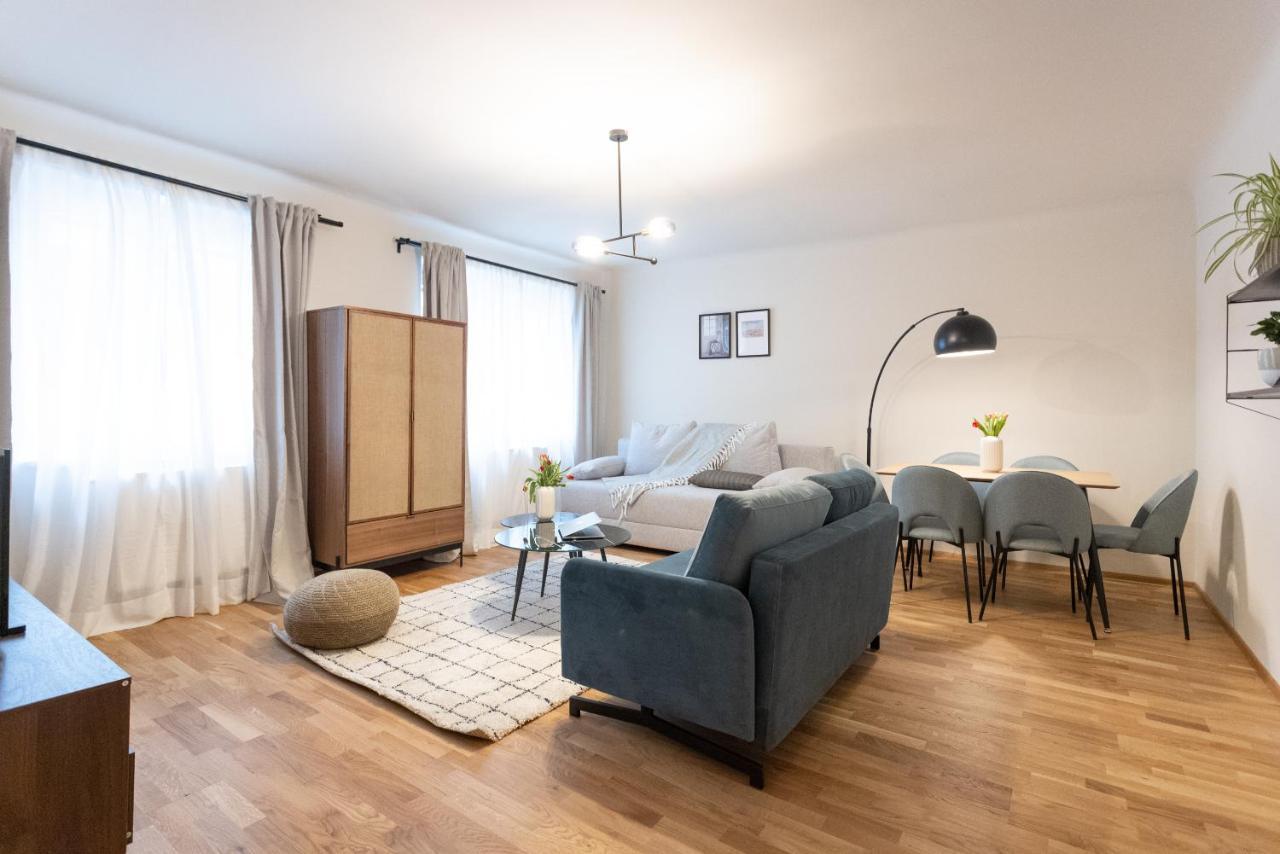 Chic 1-Bed Apt By Canal Walk To Historic Centre Bécs Kültér fotó